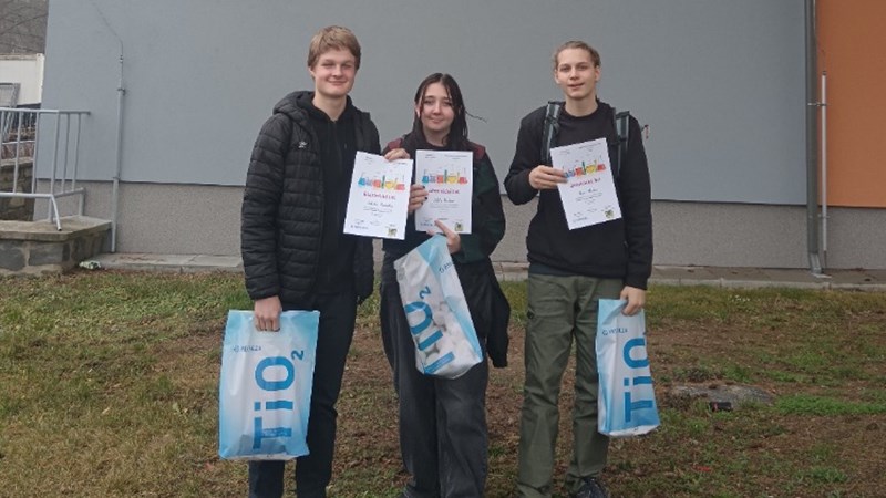 Mladí chemici na soutěži v Hranicích