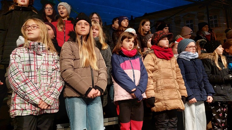 Předvánoční koncert na Masarykově náměstí