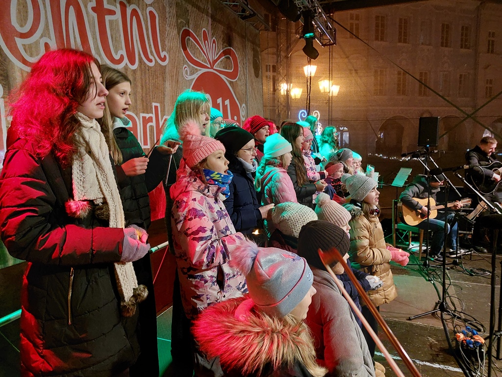 Hudebníci z Tyršky v adventním programu