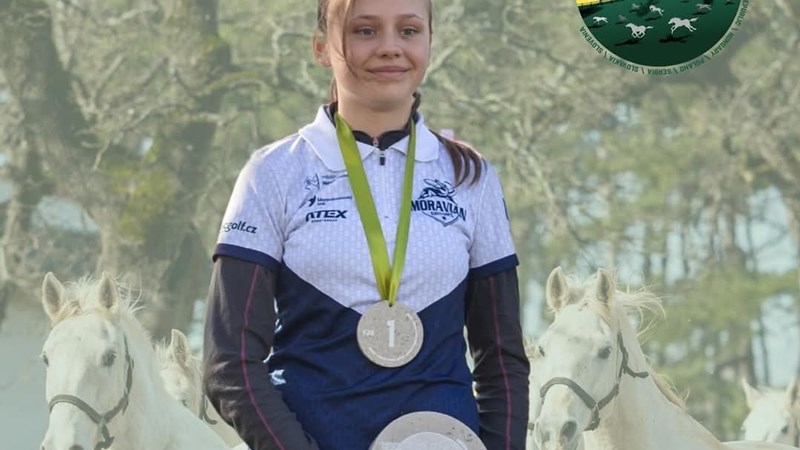 Laura Blažková je mistryní střední Evropy v discgolfu