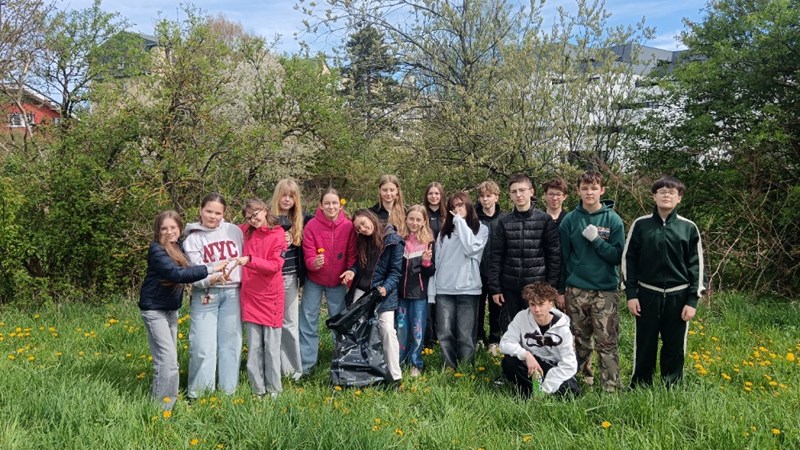 Skvělý úspěch žáků 7. A v celorepublikové soutěži s Plastíkem